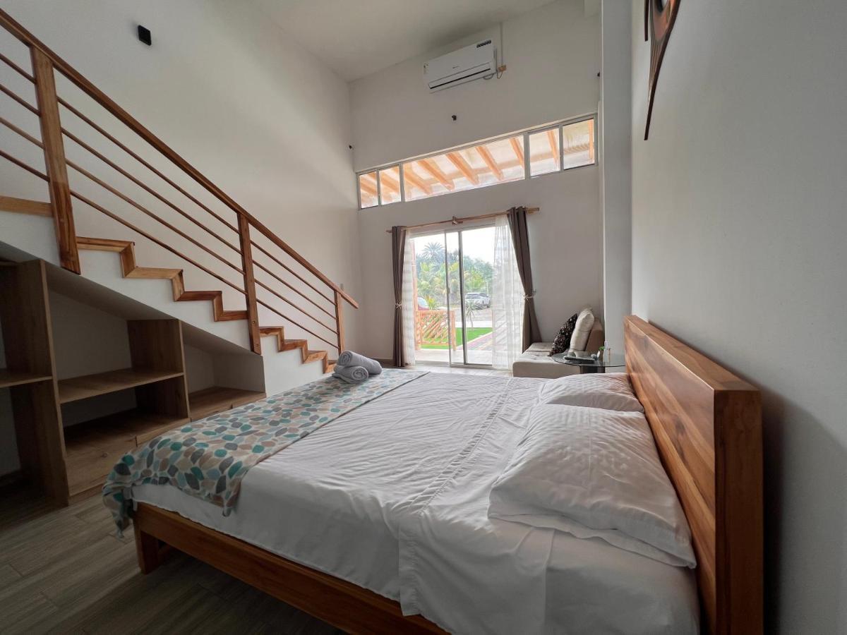 Ohana Beach Hotel Playas Luaran gambar
