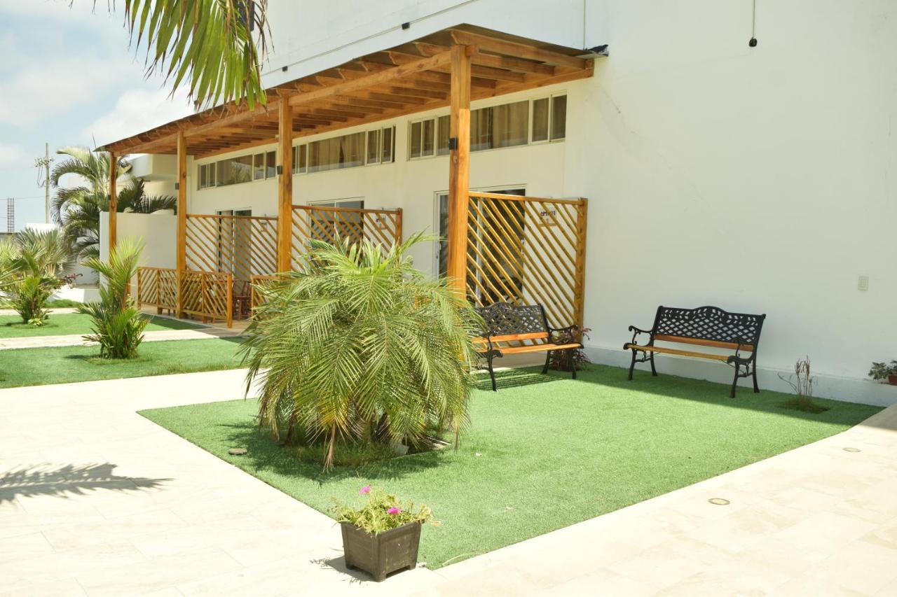 Ohana Beach Hotel Playas Luaran gambar
