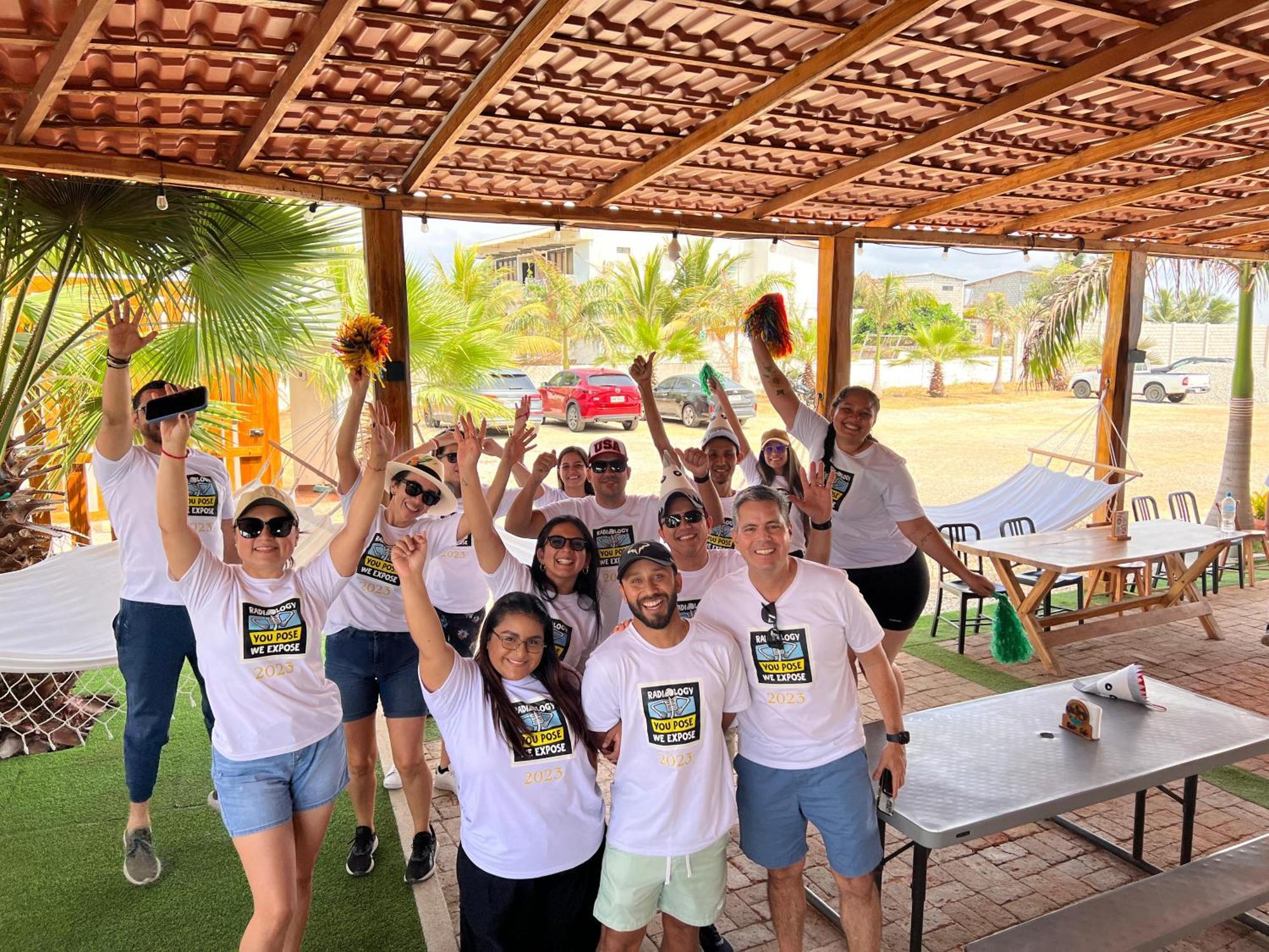 Ohana Beach Hotel Playas Luaran gambar